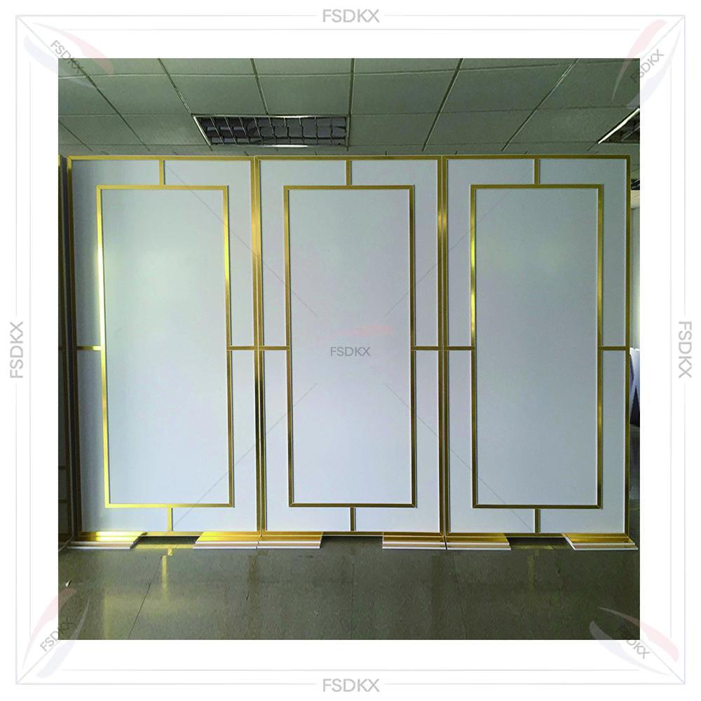 반짝이는 금색 파티 용품 배경막 PVC 창문 및 문 배 - Wedding Supply Rentals 리뷰 및 가격